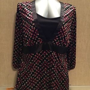 Black and red tunic top, NWOT